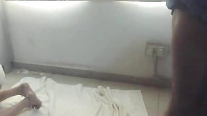 Annika बॉन्ड चमकदार लेटेक्स पहनता इंग्लिश सेक्सी वीडियो ब्लू पिक्चर है