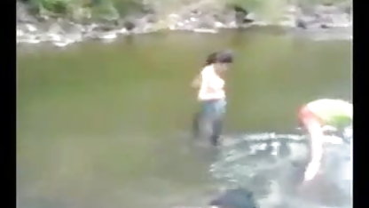 गोरे लोग प्यार यह तीन प्रतिभागियों का सम्भोग सेक्सी पिक्चर बॉबी देओल