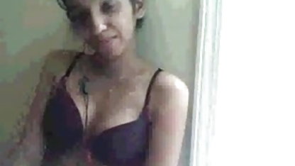 Busty सेक्सी पिक्चर हिंदी में इंग्लिश पिक्चर कुतिया
