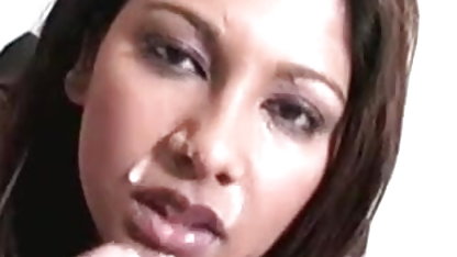 आकर्षक सेक्सी पिक्चर दे Cuties