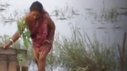 लंबी पाइप के साथ बास्केटबॉल हीरोइन की सेक्सी पिक्चर सैंडविच में गर्म mulattin जुदा