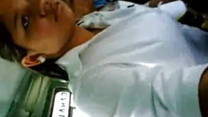 सुंदर लोगों की सेक्सी पिक्चर Nataliah masturbates के साथ कम्पन या उत्तेजना यन्त्र