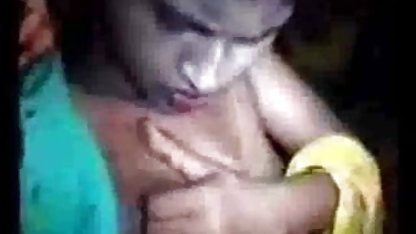 युवा (18 वर्ष) सेक्सी पिक्चर जानवर में माशा