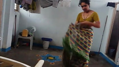 डॉशैलजा एयरलाइंस की उड़ान सं ६९ सेक्सी पिक्चर नई वीडियो