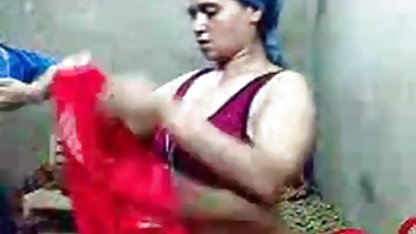 सोता है और देखता है सेक्सी बीएफ पिक्चर नेपाली