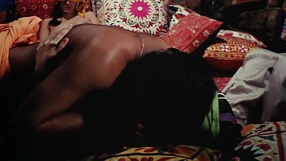 Afteraid शिक्षक कैड कैमरून fucks सेक्स पिक्चर दिखाओ छात्र फ्रांसीन गुदा
